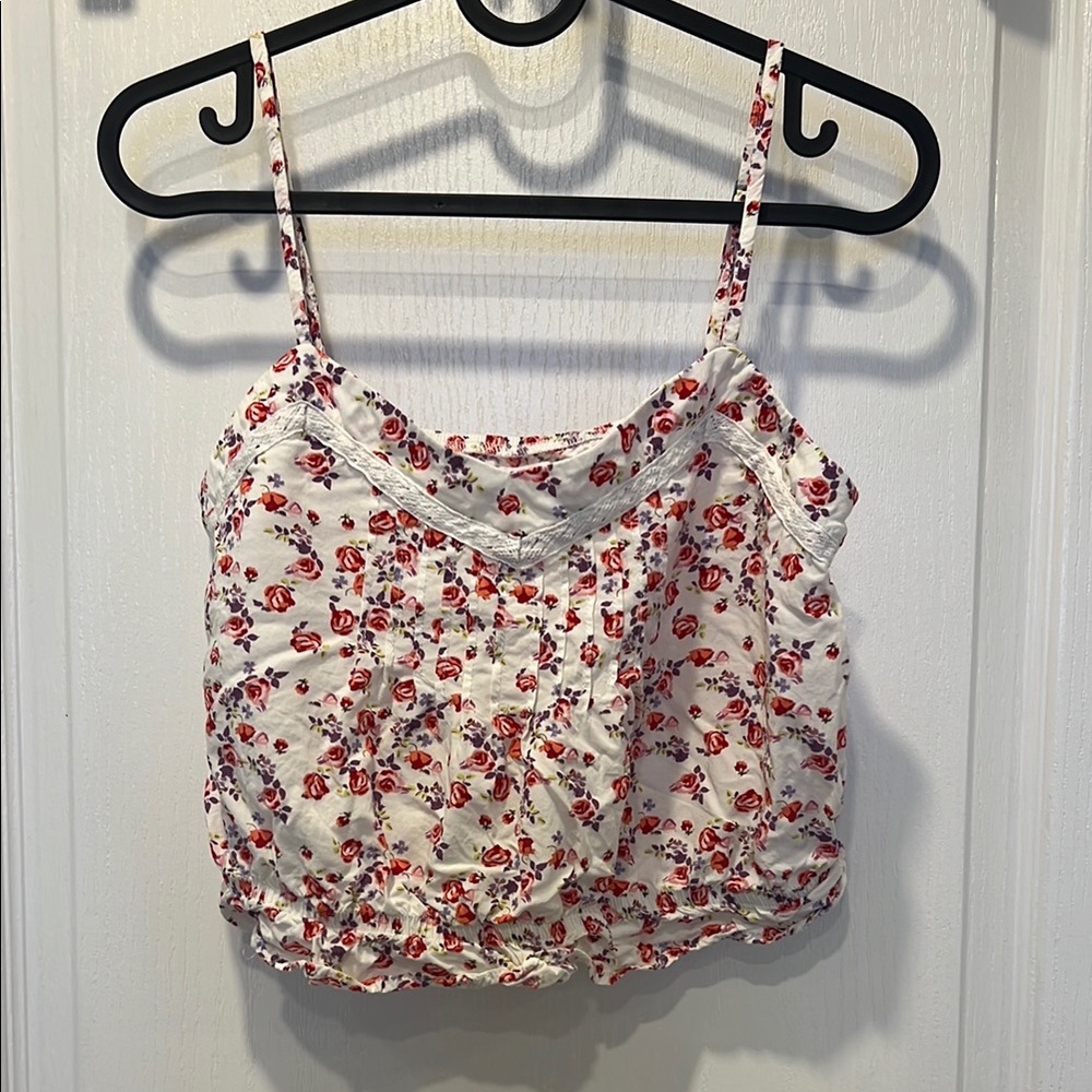 Garage Floral White and Red Women's crop Top